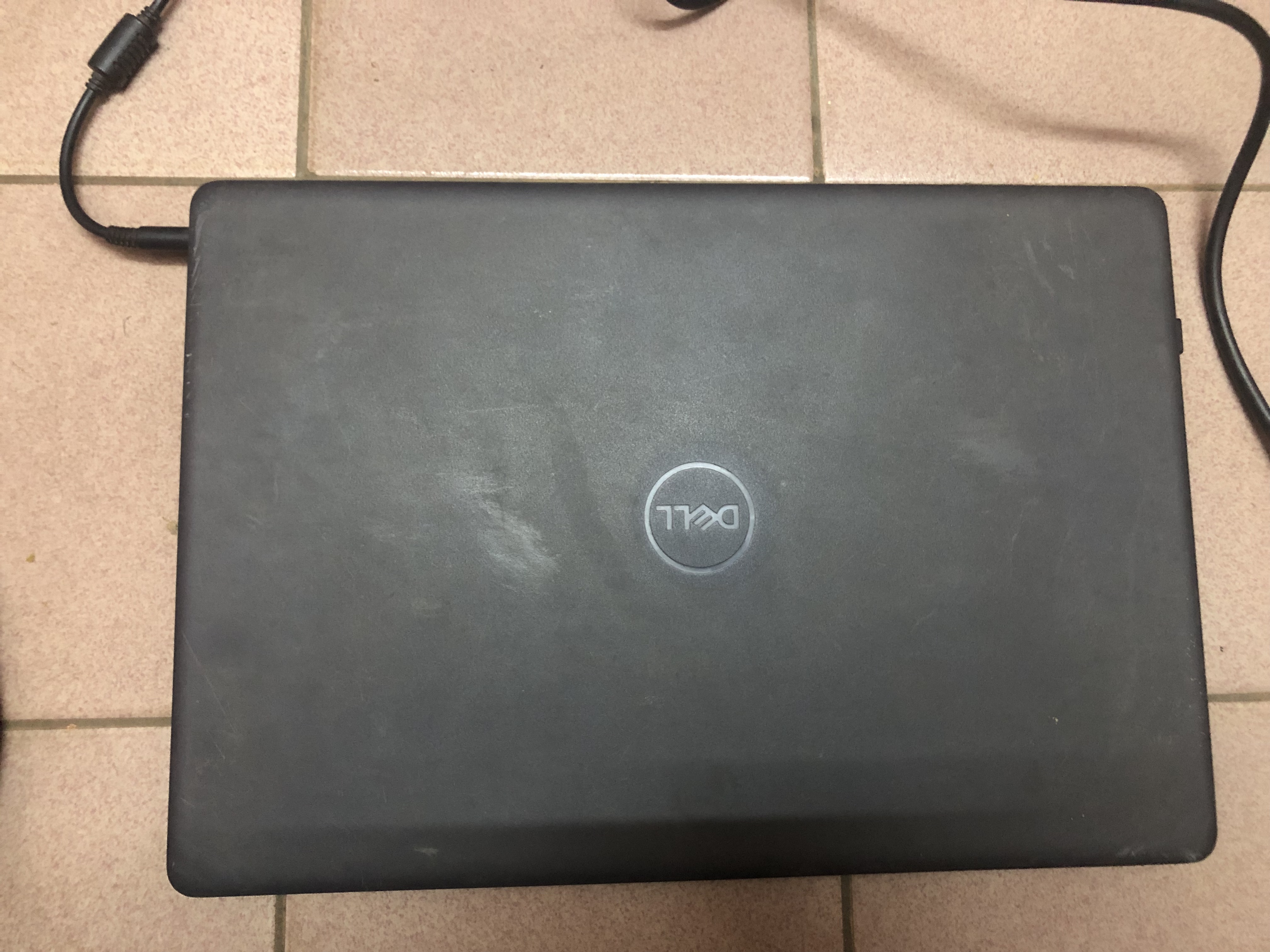 Dell Inspiron AMD Ryzen 5