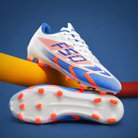 chaussures crampons (mardre)